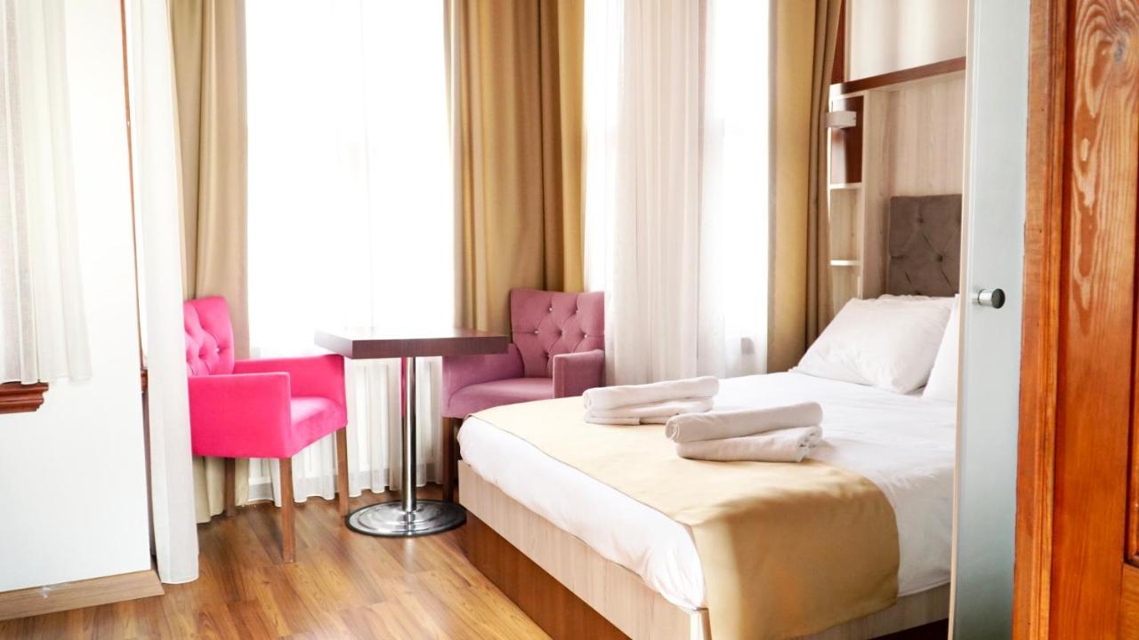 Qonaq Hotel & Suites Istanboel Buitenkant foto
