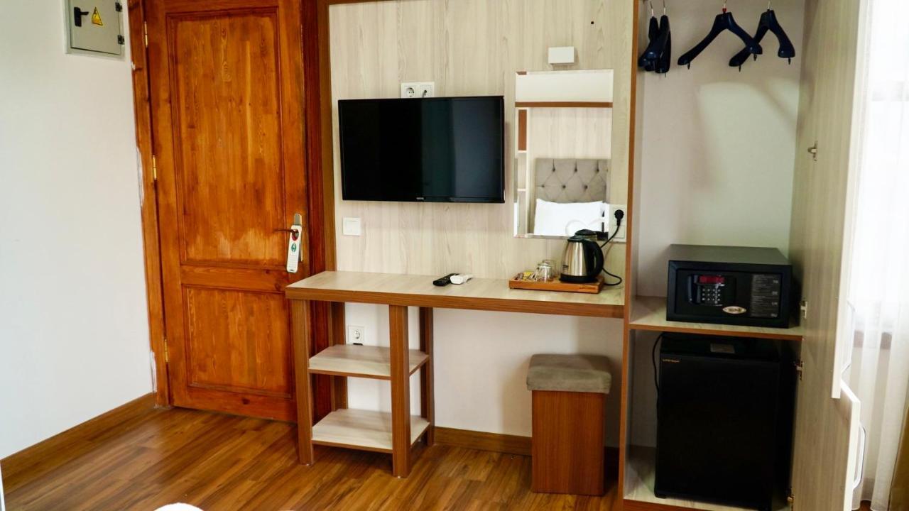 Qonaq Hotel & Suites Istanboel Buitenkant foto