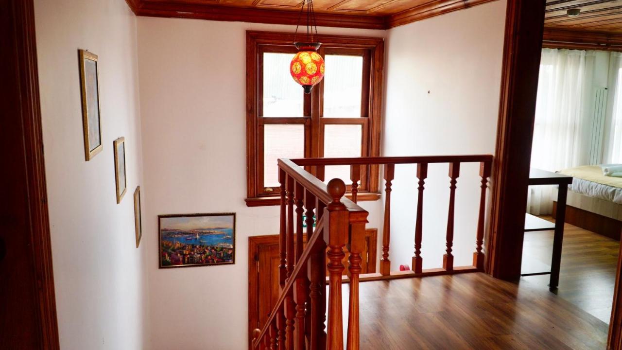 Qonaq Hotel & Suites Istanboel Buitenkant foto