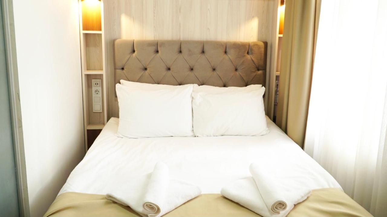 Qonaq Hotel & Suites Istanboel Buitenkant foto