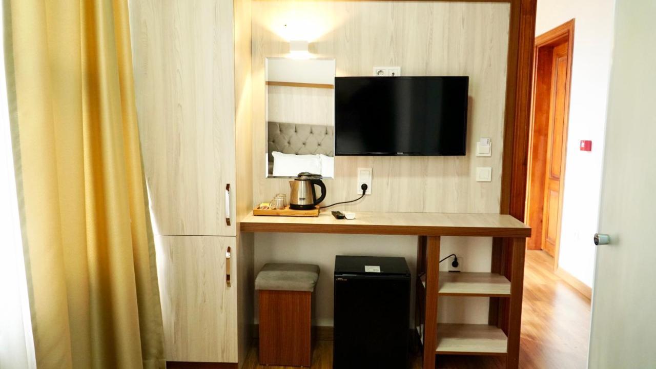 Qonaq Hotel & Suites Istanboel Buitenkant foto