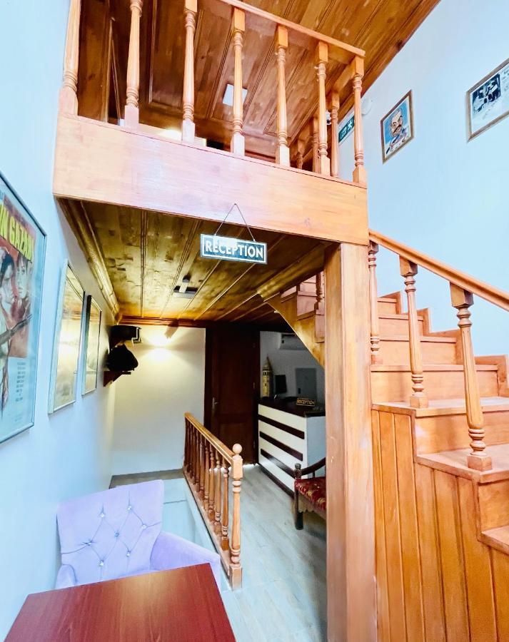 Qonaq Hotel & Suites Istanboel Buitenkant foto